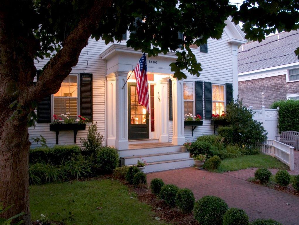 Ashley Inn Эдгартаун Экстерьер фото